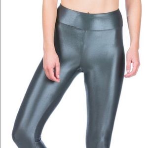 NWOT Koral Lustrous Leggings in Gunmetal